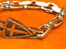 Load image into Gallery viewer, Crusader Bracelet. Sterling Silver. Heavy Link. Thick Alternating Cable Links, Plain &amp; with Cross. Knight&#39;s Shield.